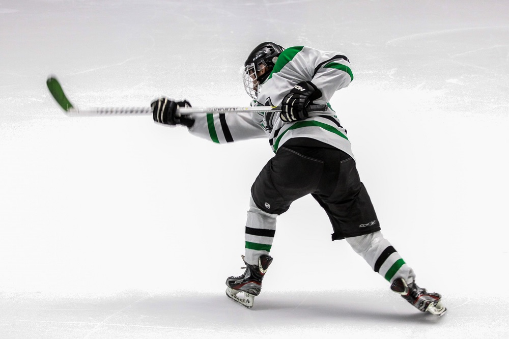 Ice Hockey Player-gerhard-crous-doivHPaG-Vw-unsplash